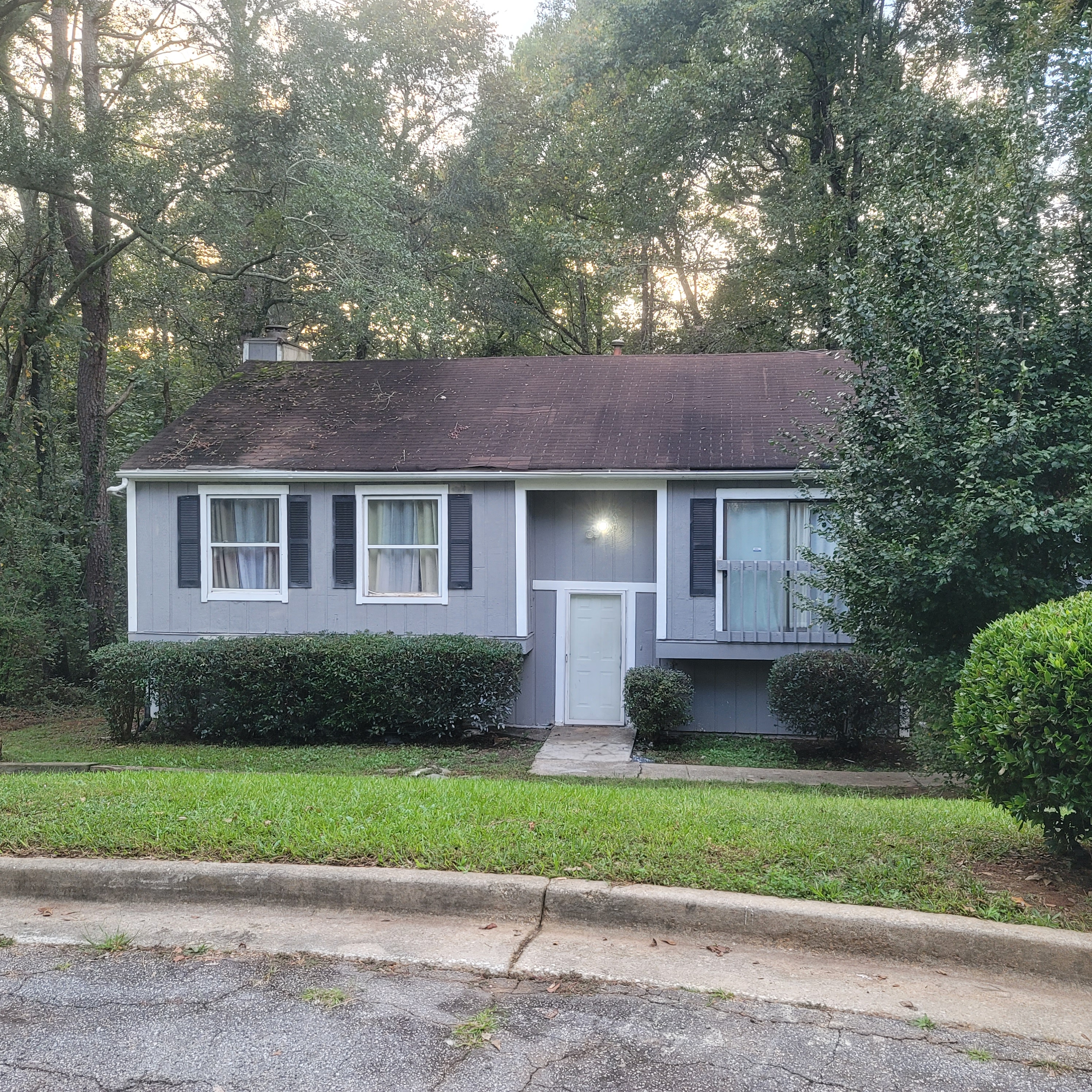 4 Bedroom House – 849 Hemingway Ct, Stone Mountain, GA 30088