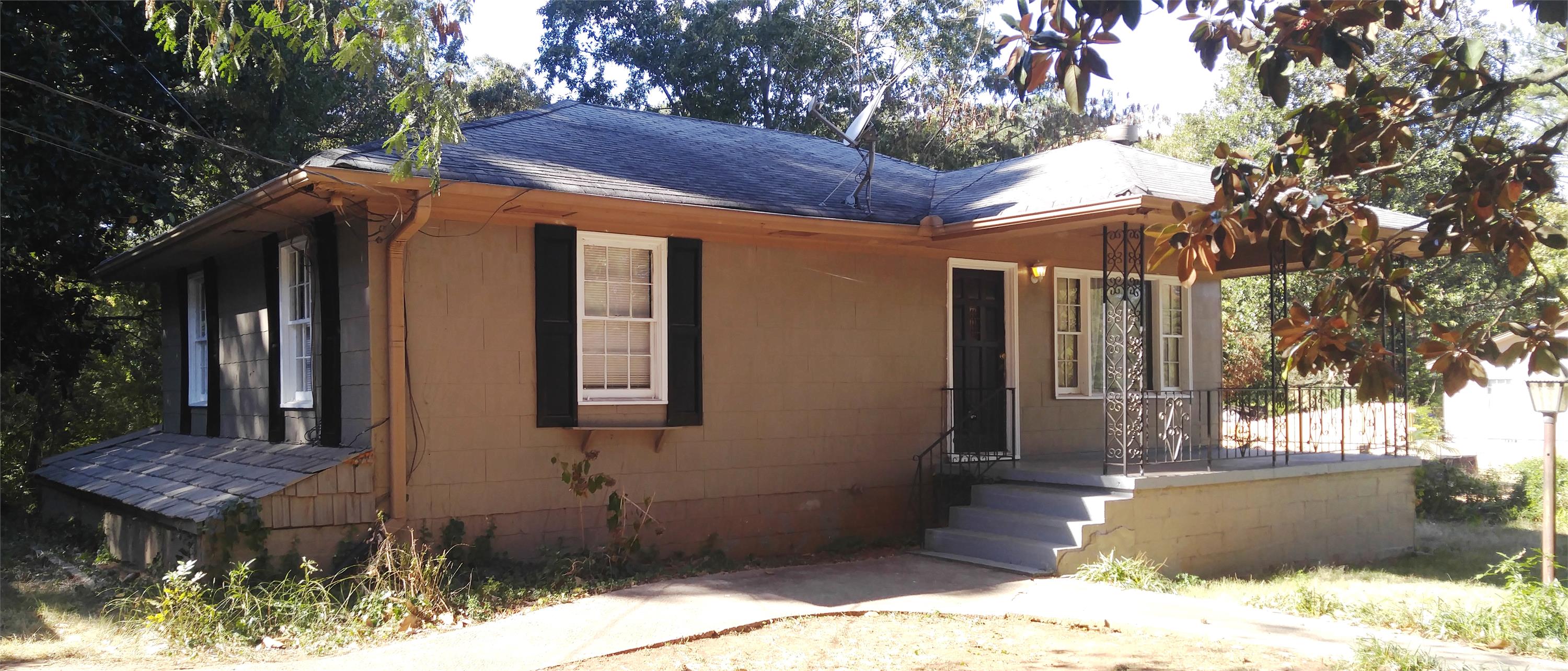 Property main image